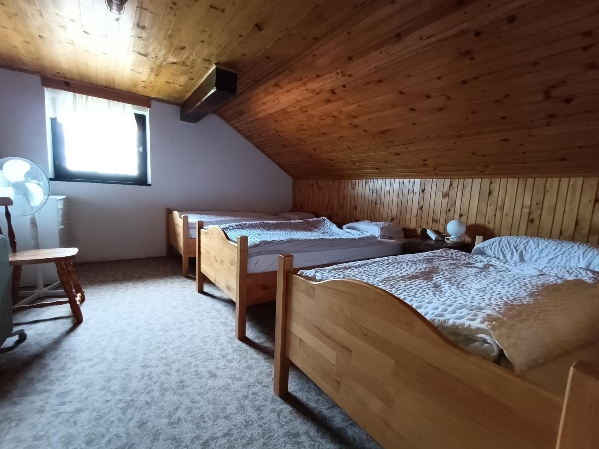 Tourist Farm Strle With Great Local Food Cerknica Exterior foto